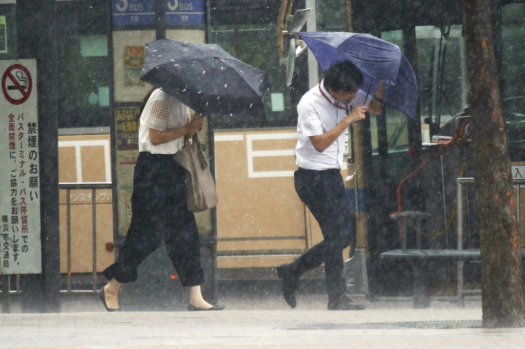 ญี่ปุ่นตอนใต้เผชิญ “ไต้ฝุ่นเชบี” กำลังแรงที่สุดในรอบ 25 ปี