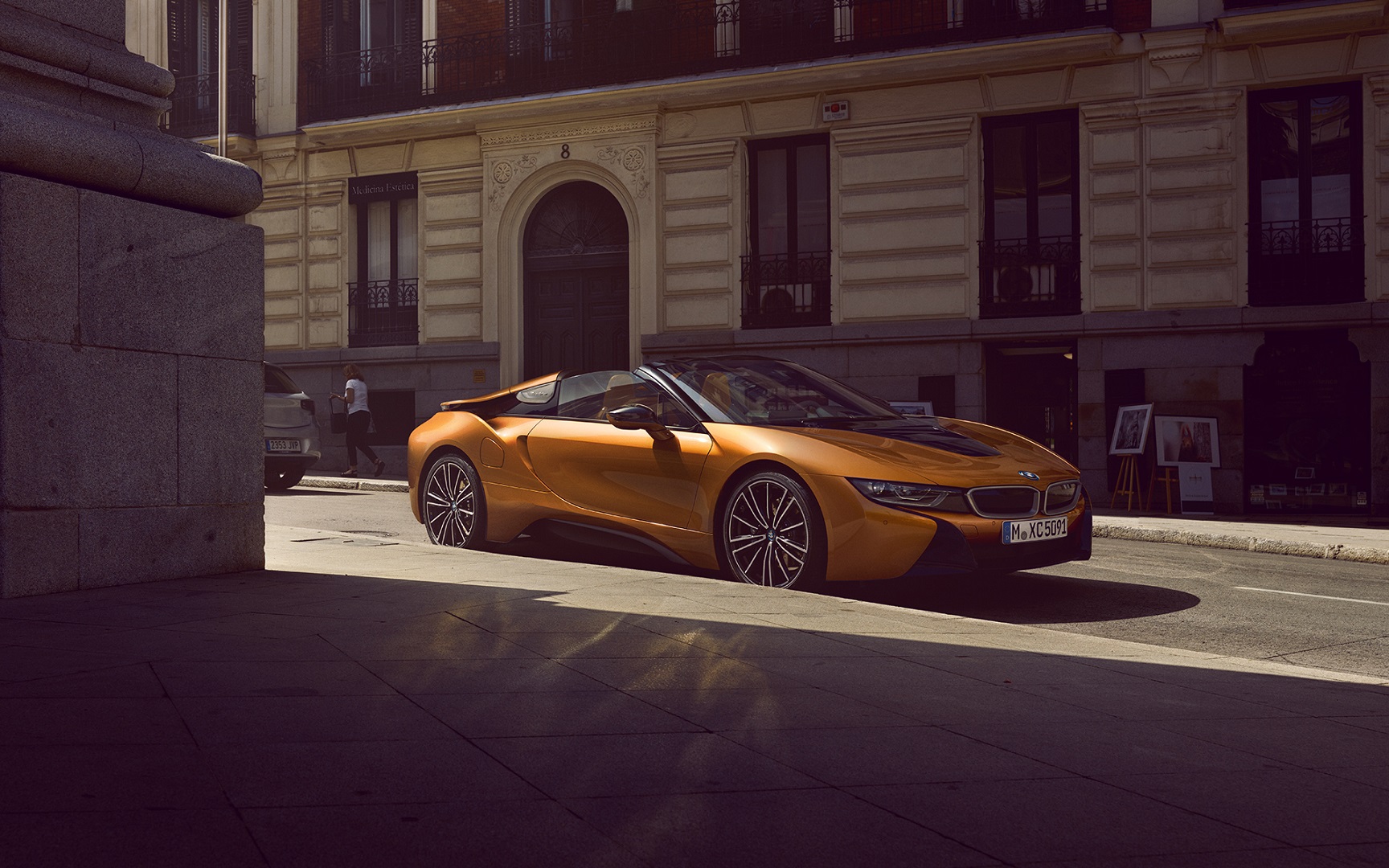 มิลเลนเนียม  ยก BMW Xpo มาไว้ที่โชว์รูมพระราม 4 สัมผัสไฮไลต์  i8 Roadster อัดกิจกรรมรับเทศกาลไหว้พระจันทร์ทุกสาขา