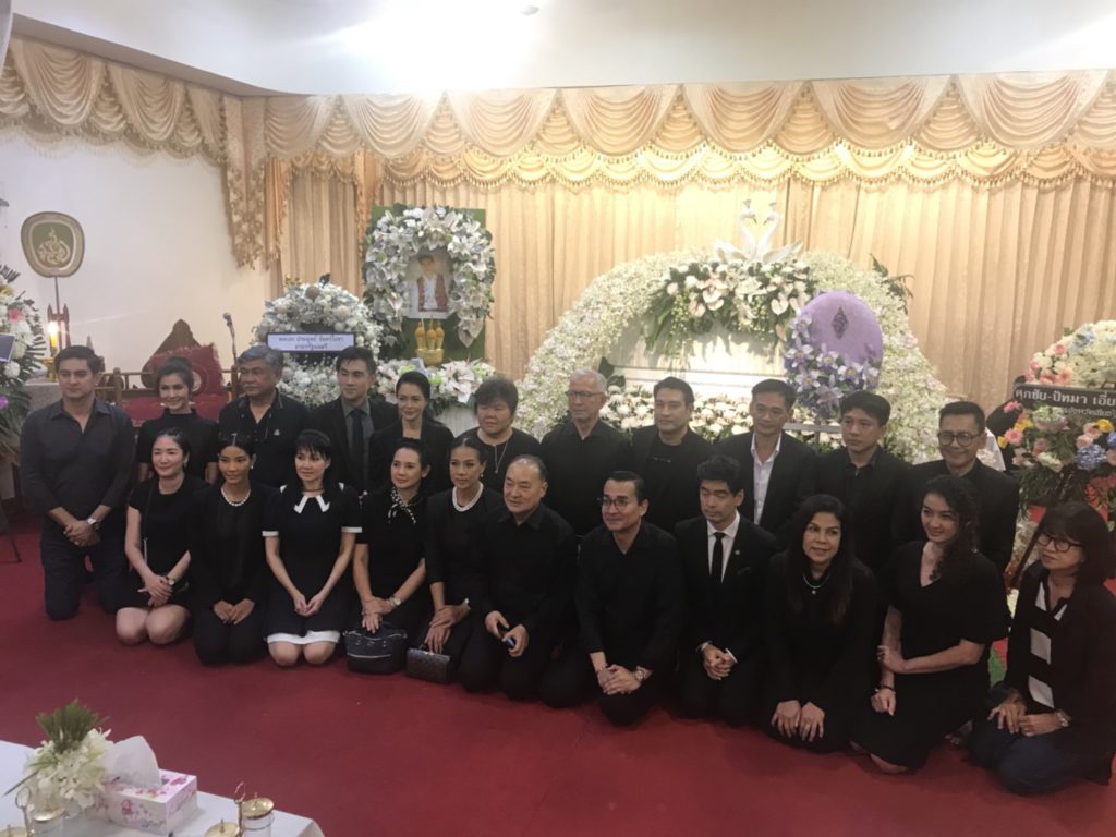 แห่ร่วมงานสวด”โอ วรุฒ”คืนสุดท้ายแน่น “นีโน่” ขอปิดรับโอนเงินช่วยงาน