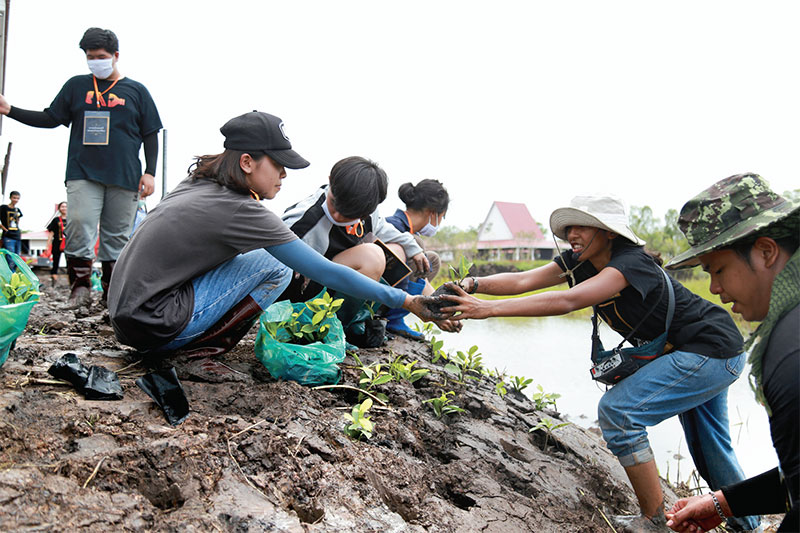 ๙ ต่อในวันที่พ่อไม่อยู่ “สร้างจิตอาสาบริสุทธิ์ทำความดี”-