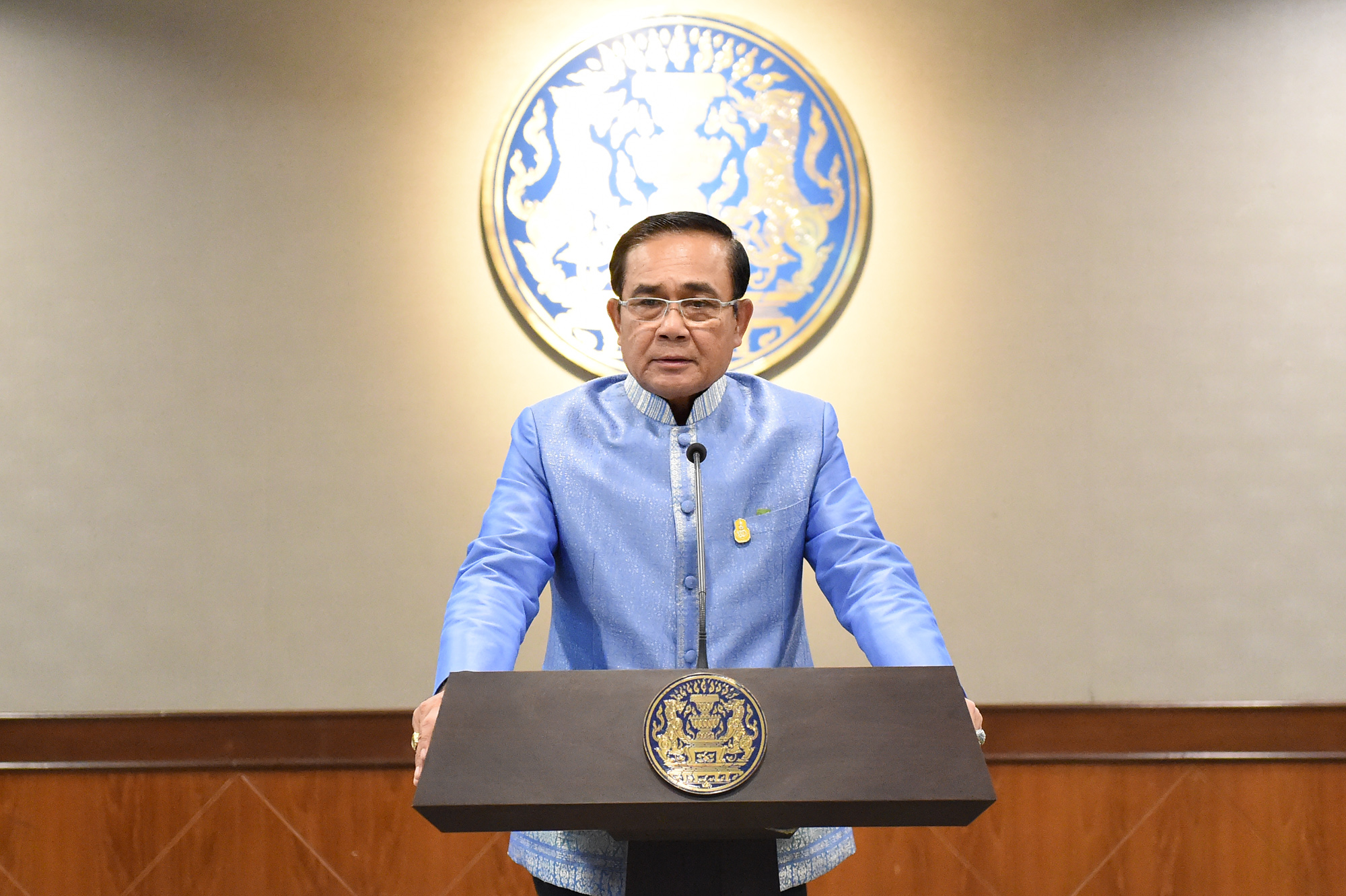 นายกฯ มอบ “วิษณุ” หาทางออก “วันเลือกตั้ง” ตรงสอบ “GAT-PAT”