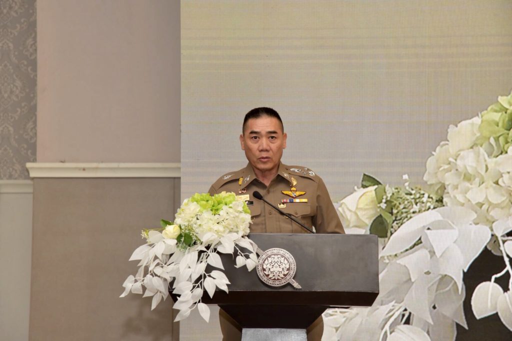 “บิ๊กแป๊ะ” ฮึ่ม! พนักงานสอบสวนถูกร้องเรียนเยอะ จี้ ผบช.จัดแถว คาดโทษ เตรียมพร้อมเลือกตั้ง