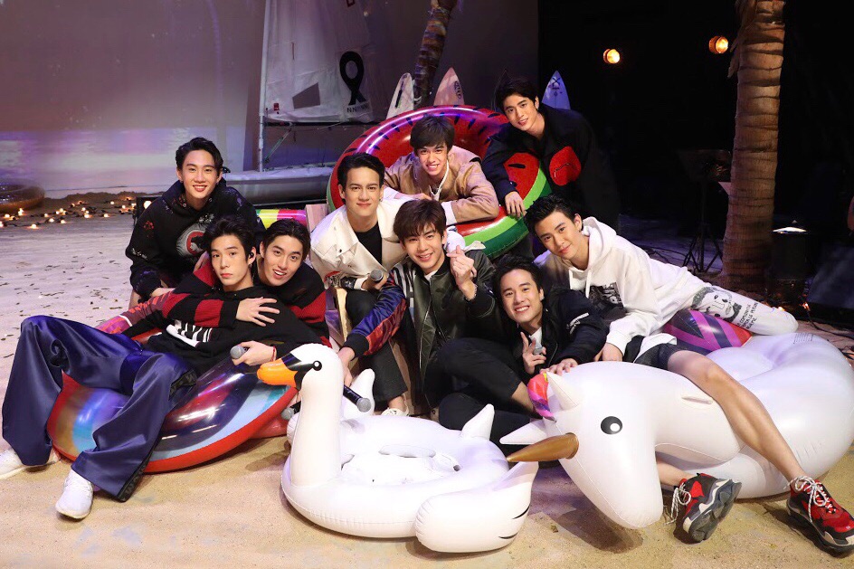“9×9” มาแรง!! แฟนคลับครึ่งแสน!! เปิดศึกชิงบัตร “9×9 INTO THE LIGHT with YOU”