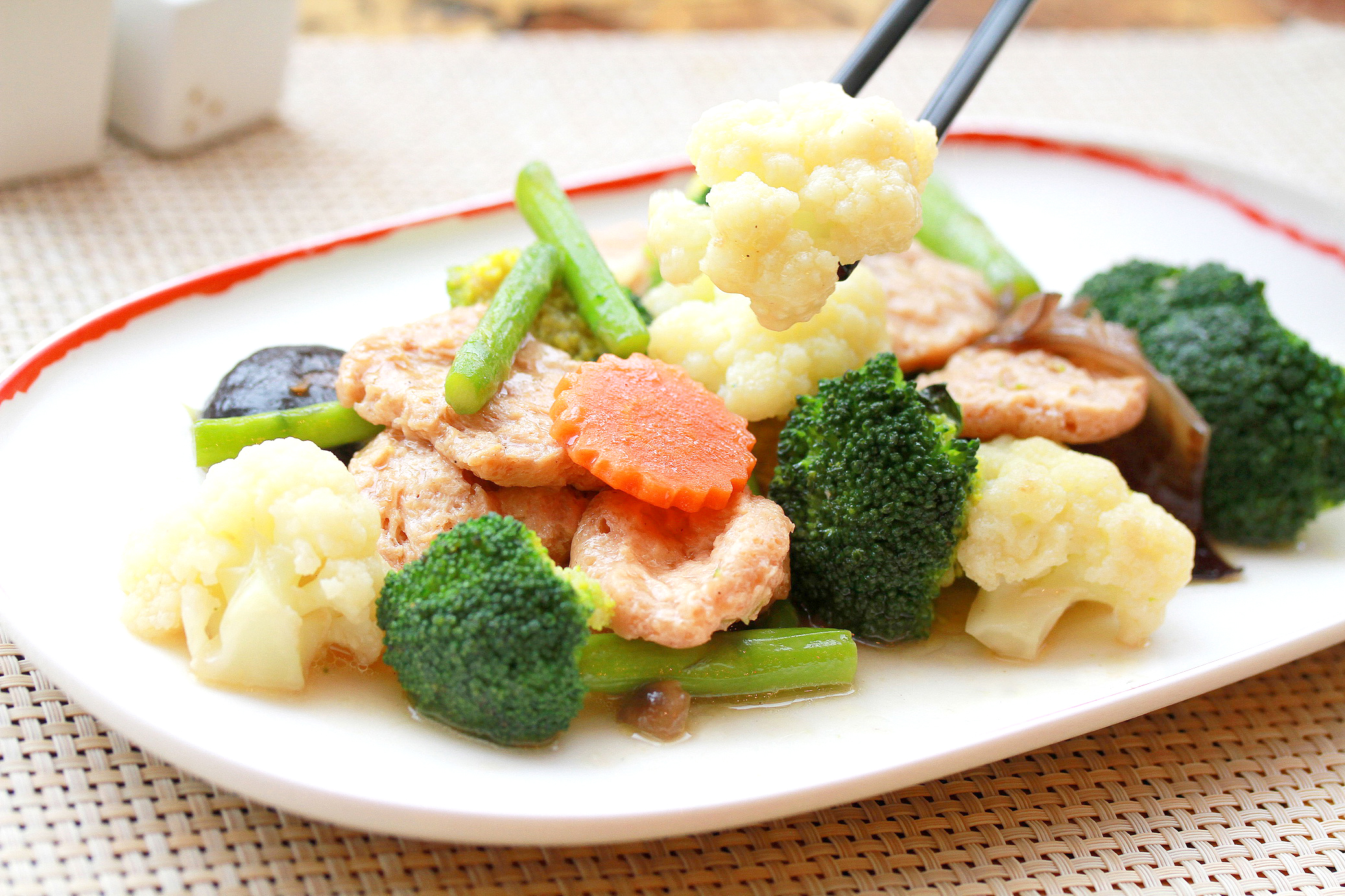 ต้อนรับเทศกาล กินเจกับร้านอร่อยหลากเมนู-