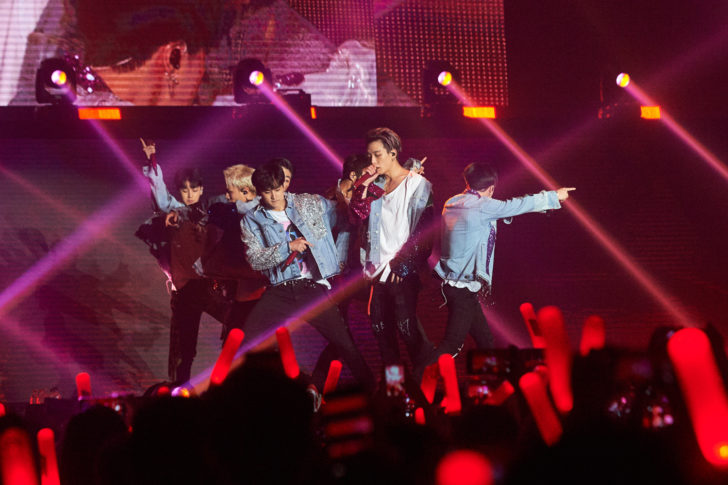 “iKON” กับความสำเร็จบนเวที คอนทินิว ทัวร์ อินแบงค็อก รางวัลไม่สำคัญ..เท่ากับความสนุกที่ได้ทำเพลง!