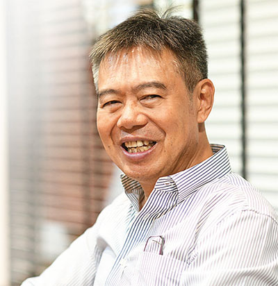 ฟันธงปีหน้าศก.ไทยชะลอ สภาพคล่องตึงNPLวิ่งต่อ