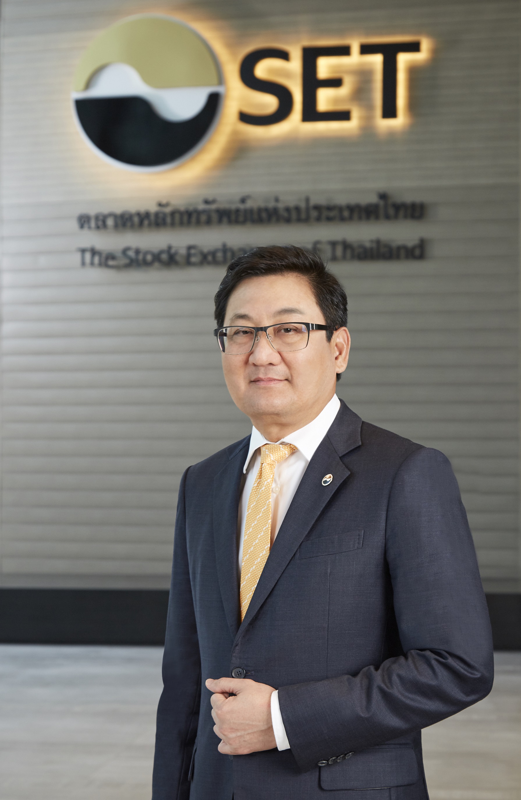 “ภากร” ชี้นลท.อย่าตระหนกหุ้นตกแรง เหตุสงครามการค้า หวัง Thailand Focus ฟื้นเชื่อมั่น-หนุนฟันด์โฟลว์