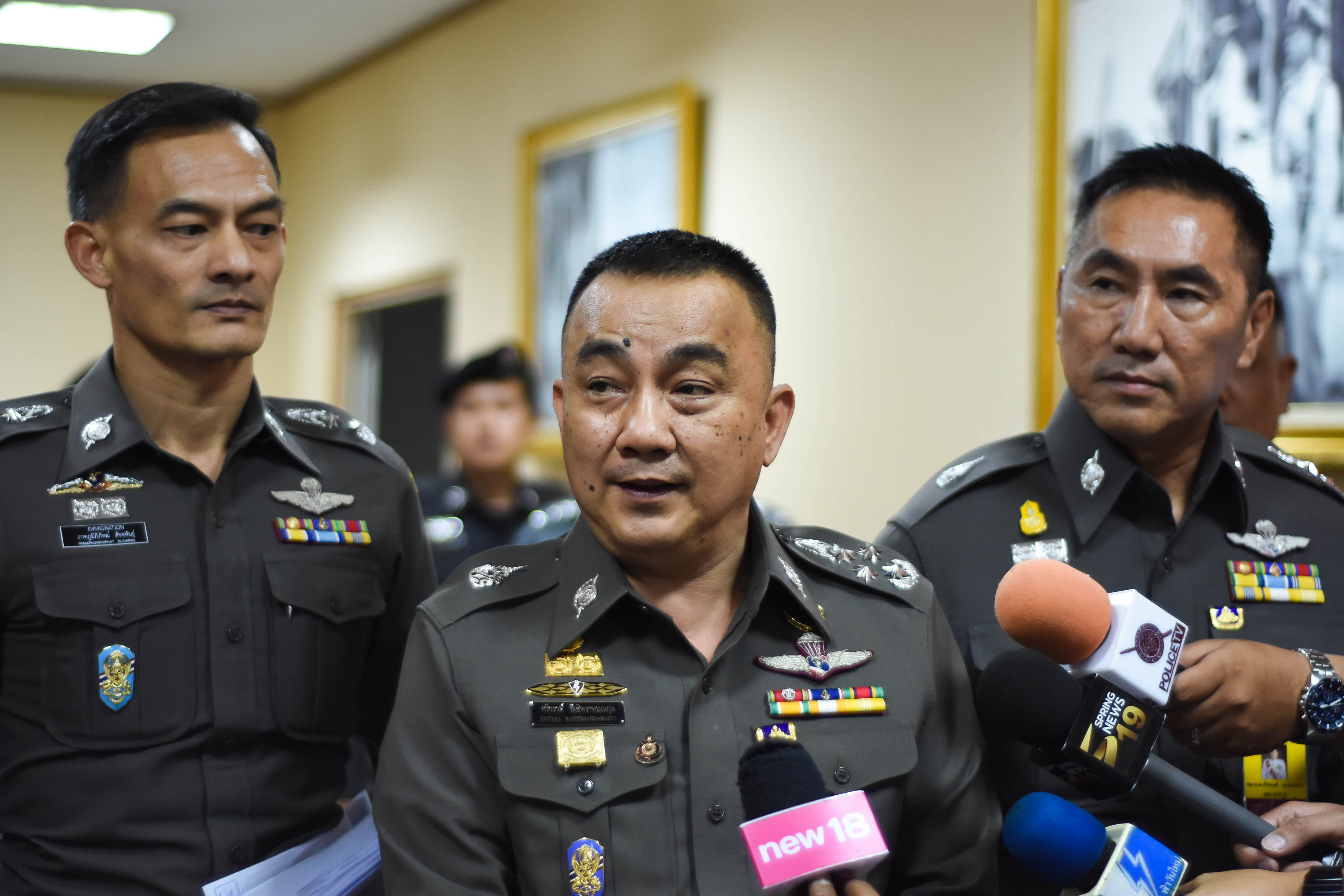 คนส.ออกแถลงฯหลังศรีวราห์เตรียมเรียกศิลปินร้องเพลง “ประเทศกูมี” ไม่เป็นผลดีต่อบรรยากาศการเลือกตั้ง