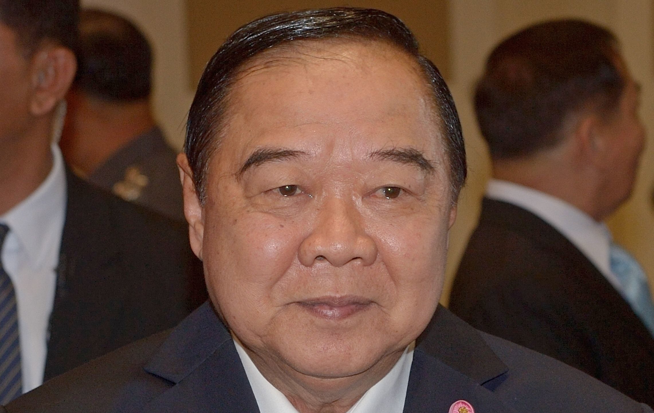 ‘บิ๊กป้อม’ได้ที ฉะกลับ ‘ศรีสุวรรณ’ มั่วข้อมูลยื่นสตง.สอบกองทัพ ซื้อเฮลิคอปเตอร์แพง
