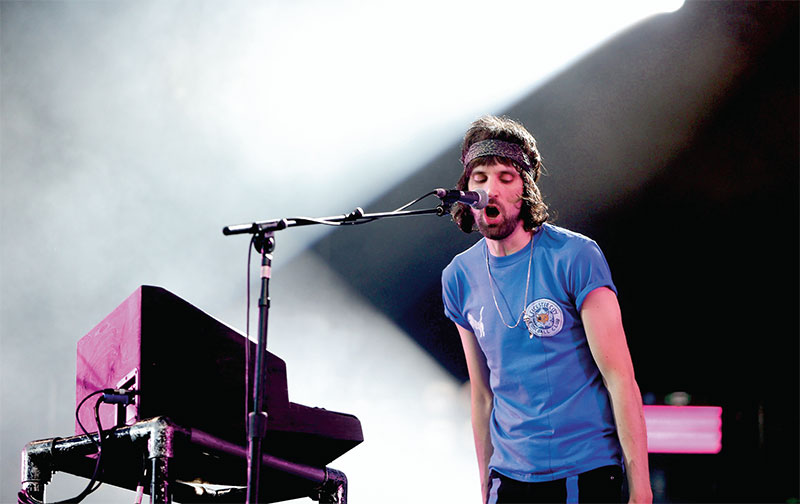 Kasabian กับเลสเตอร์ฯ วงดนตรีกับทีมบอลที่เกื้อหนุนกันและกัน-