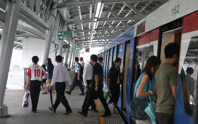 รฟม.ฟรีค่าโดยสารรถไฟฟ้าใต้ดินและสายสีม่วง-ค่าจอดรถผู้ร่วมกิจกรรมปั่นจักรยาน “Bike อุ่นไอรัก”
