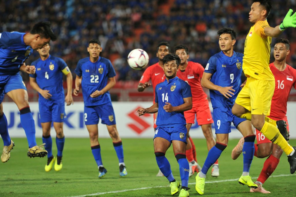 ทีมชาติไทยถล่มสิงคโปร์ 3-0 คว้าแชมป์กลุ่ม เข้าไปตัดเชือกกับมาเลเซีย ศึก“เอเอฟเอฟ ซูซูกิ คัพ 2018”
