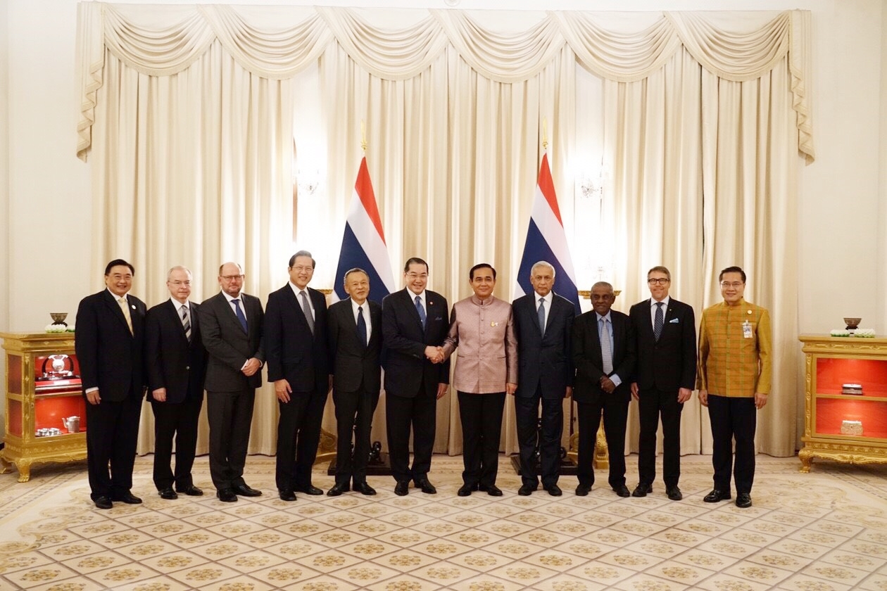 ‘สุรเกียรติ์ เสถียรไทย’นำคณะมนตรี ‘เอพีอาร์ซี’เข้าหารือนายกฯ