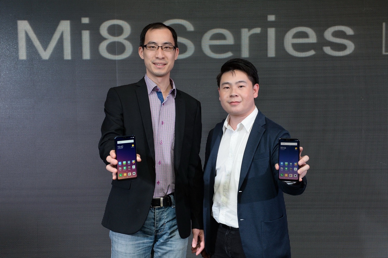 เสี่ยวหมี่ ส่ง “Mi 8 Pro” รุกกลุ่มเรือธง ชูสเป็กจัดเต็มราคาไม่เกิน 2 หมื่นบาท
