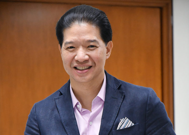 พีรธน เกษมศรี -ทรู พีรธน เกษมศรี ณ อยุธยา “กลุ่มทรู” พลิก 360 องศา มุ่ง “ออมนิแชนเนล”