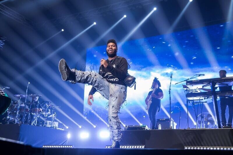 KHALID LIVE IN BANGKOK ครั้งแรกในไทย! กับพลังเสียงสุดละมุนที่ทำคนฟังหัวใจพองโต