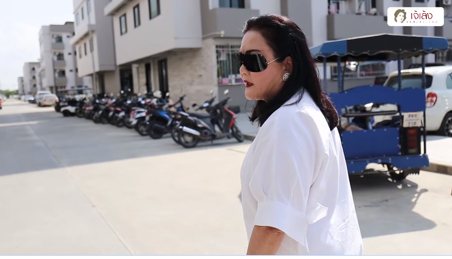 เจ้เล้ง เปิดอาณาจักรใหม่ ทำเงินเบาะๆ2แสน/เดือน วิถีชีวิตคนไม่เป็นหนี้ (คลิป)