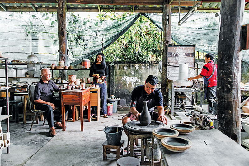 Craft Communities ศ.ศ.ป.ชูท่องเที่ยวต่อยอดหัตถศิลป์-