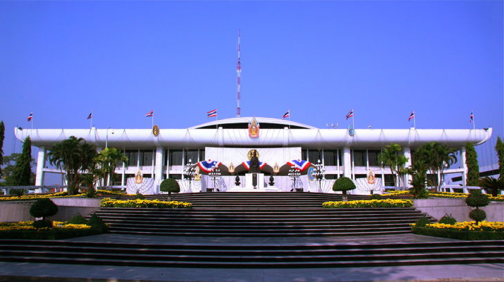 1280px-Thai_Parliament_House ปิดตำนาน 44 ปีรัฐสภาอู่ทองใน สนช.นัดบิ๊กคลีนนิ่ง 26 ธ.ค.นี้