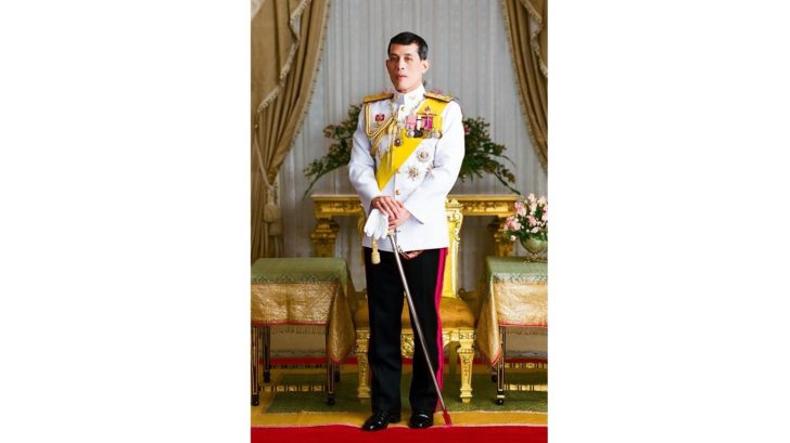 สมเด็จพระเจ้าอยู่หัว พระราชทานพระราชดำรัสแก่ ผู้พิพากษาประจำศาลยุติธรรม ก่อนปฏิบัติหน้าที่