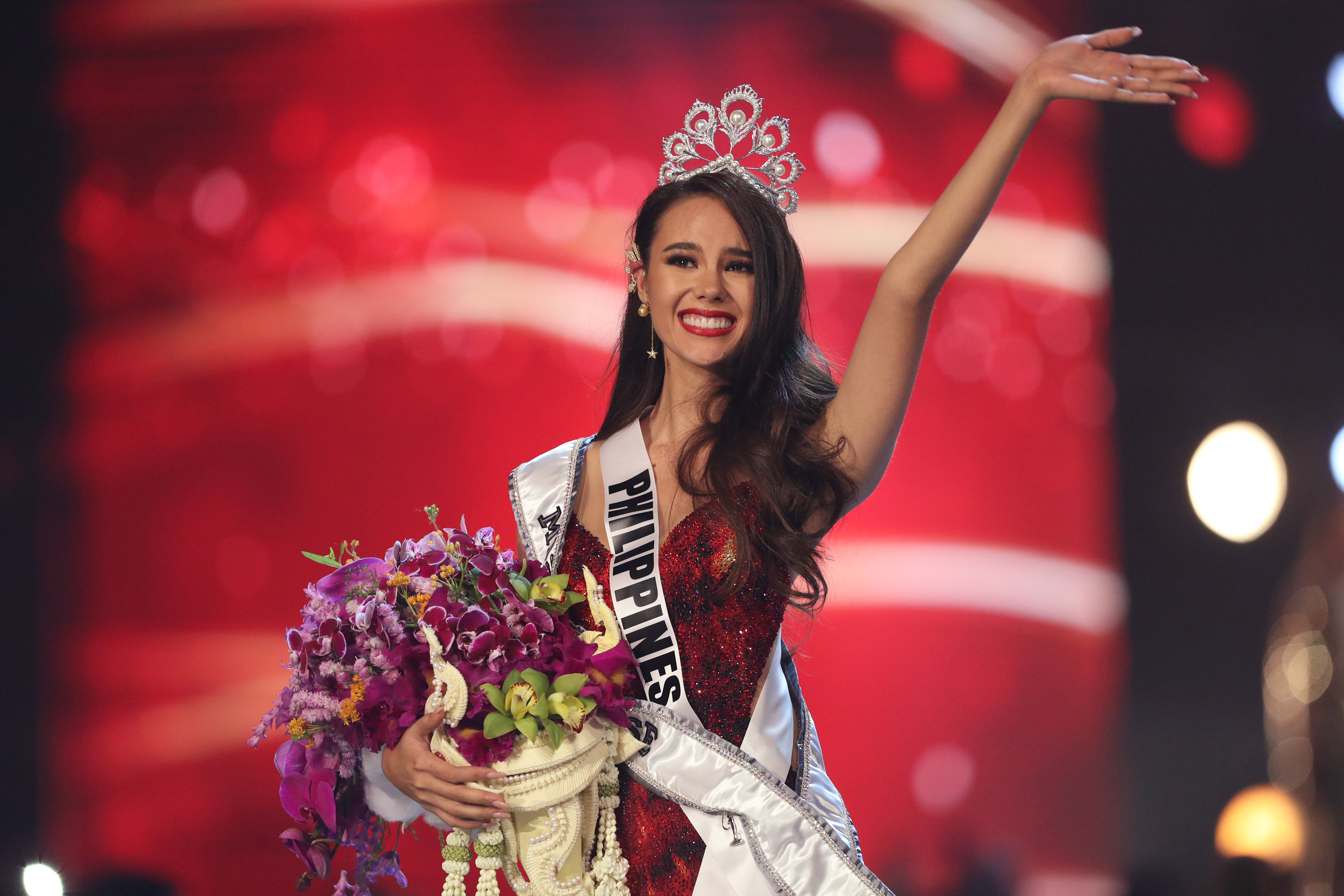 Самые красивые нации женщины. Катриона грей Мисс Вселенная 2018. Катриона Грэй, Филиппины. Мисс Вселенная 2018 победительница. Мисс Вселенная Филиппины.