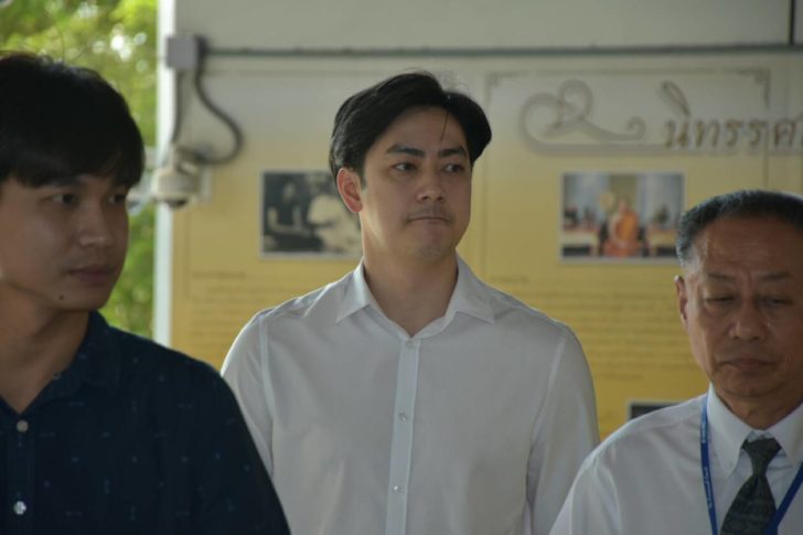 “ฟิล์ม-รัฐภูมิ” ขอบคุณศาล บอกพ่อแม่ช็อกสื่อตีข่าวติดคุก ยันคดีไม่มีผลการเมือง