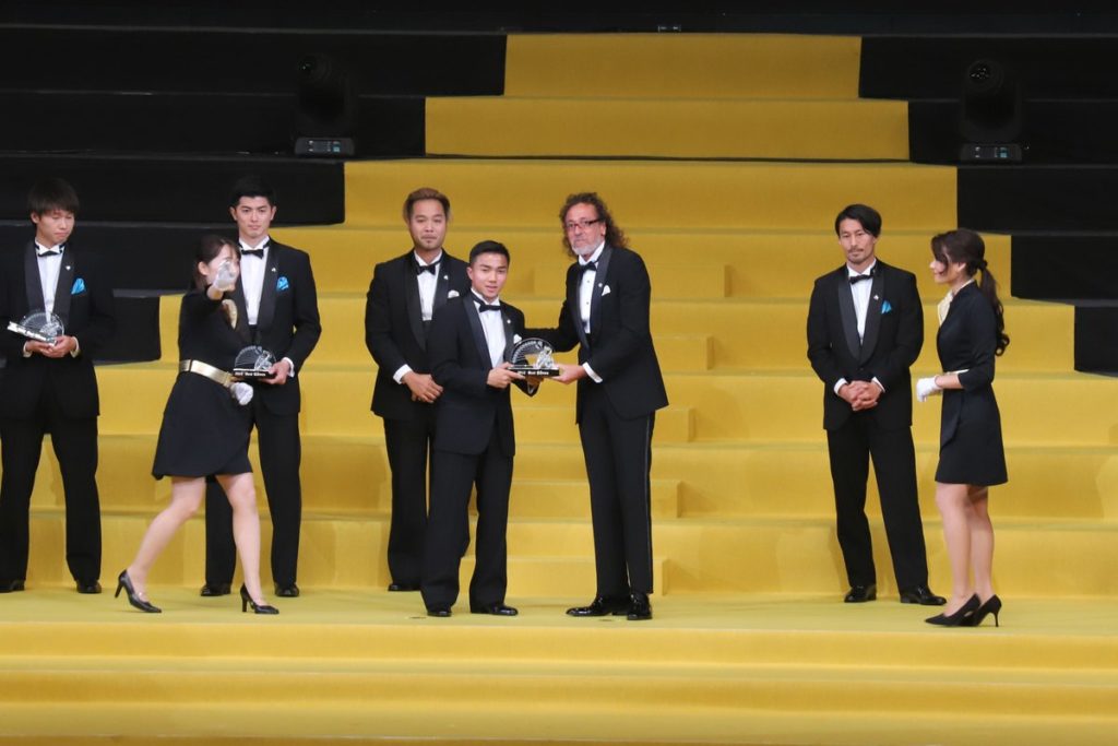 กระหึ่มเจลีก! “ชนาธิป” แข้งอาเซียนคนแรก ติดโผทีมยอดเยี่ยมศึกเจลีก ฤดูกาล 2018