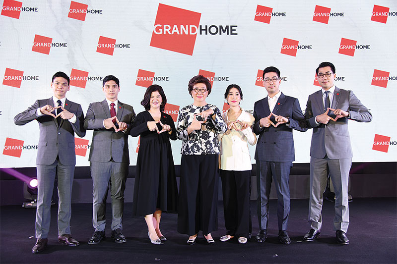 เปิด 6 ทายาทหมื่นล้านรุ่นใหม่ ต่อยอด “แกรนด์โฮม” บุกตลาดดิจิทัล