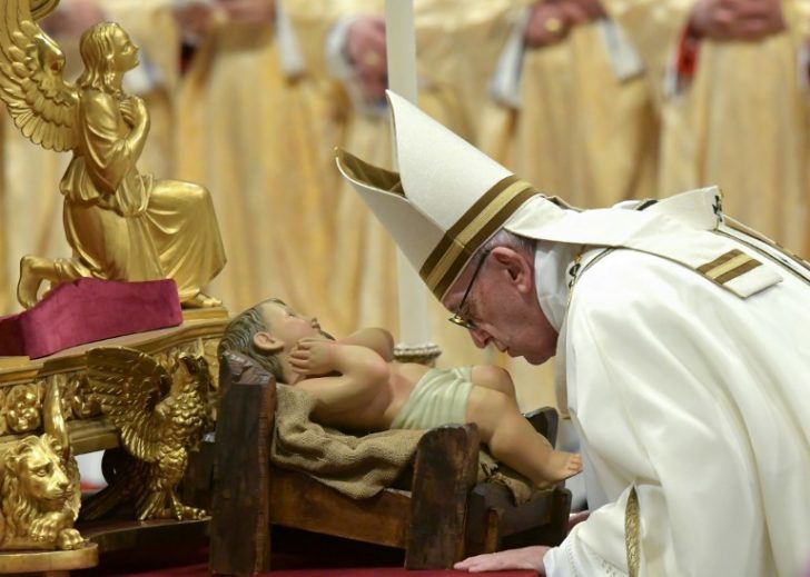 VATICAN-RELIGION-POPE-CHRISTMAS