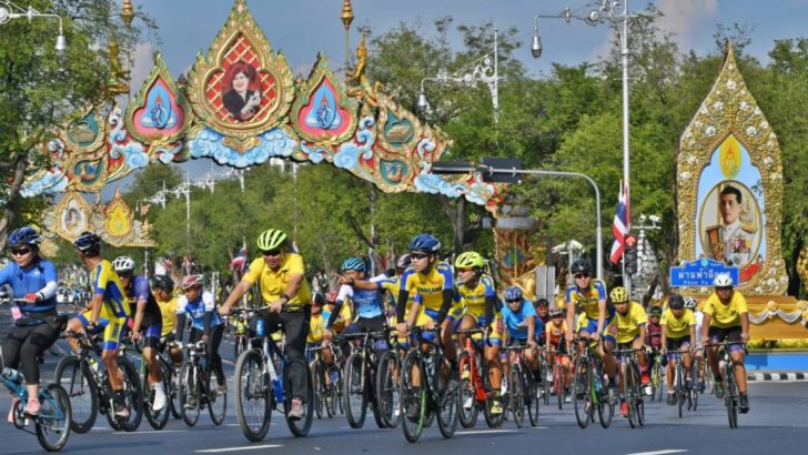 ร.10 เสด็จฯเปิดงานอุ่นไอรัก วันนี้ 15.30 น. เริ่มปิดถนน 38 เส้นทาง 14.00 น.