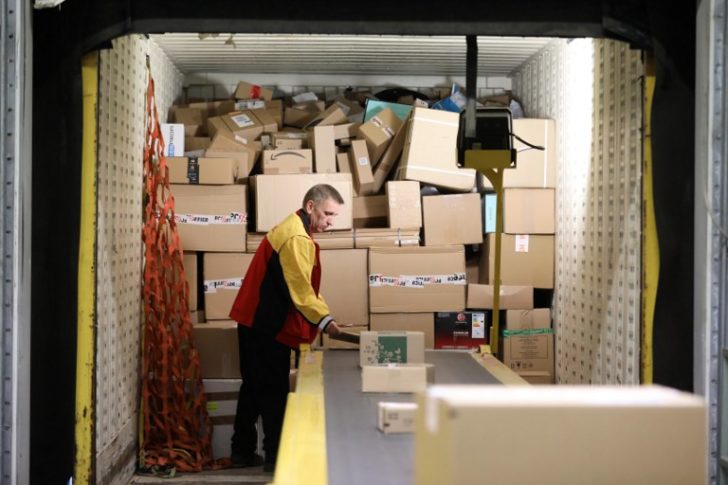 GERMANY-LOGISTICS-POST-CHRISTMAS