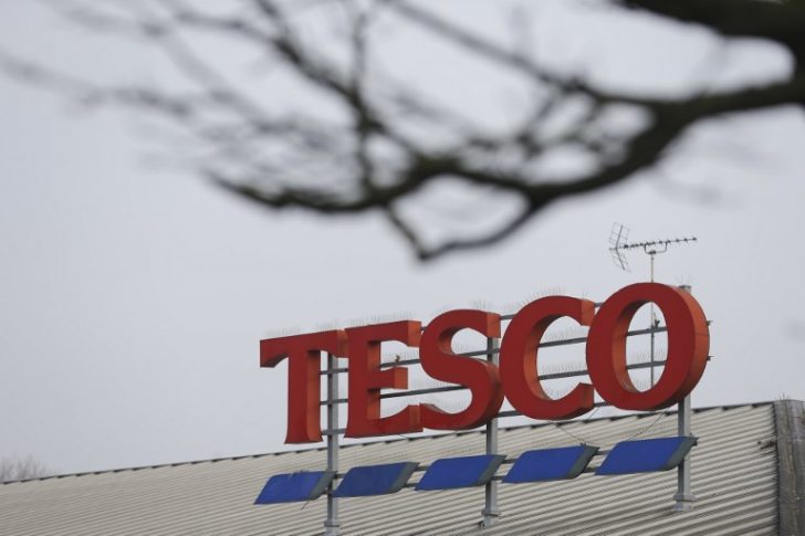 BRITAIN-RETAIL-FOOD-TAKEOVER-BUSINESS-BOOKER-TESCO
