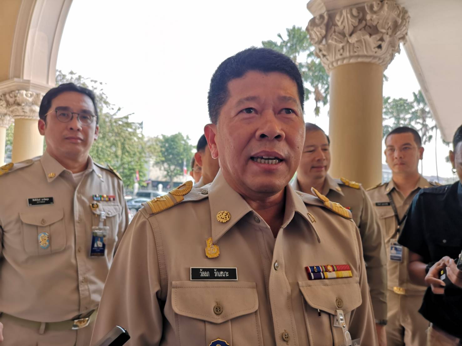 เลขาฯ สมช. แจงรัฐบาลไม่ได้ถ่วงเวลา ประกาศวันเลือกตั้ง ต้องดูห้วงเวลาเหมาะสม