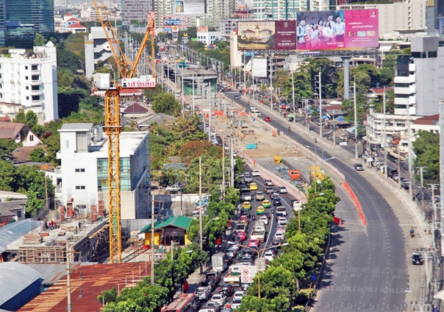 รฟม.ช่วยบรรเทาฝุ่นละอองหยุดสร้างรถไฟฟ้าถึง 22 ม.ค. ฟรีค่าจอดรถ MRT-สายสีม่วง