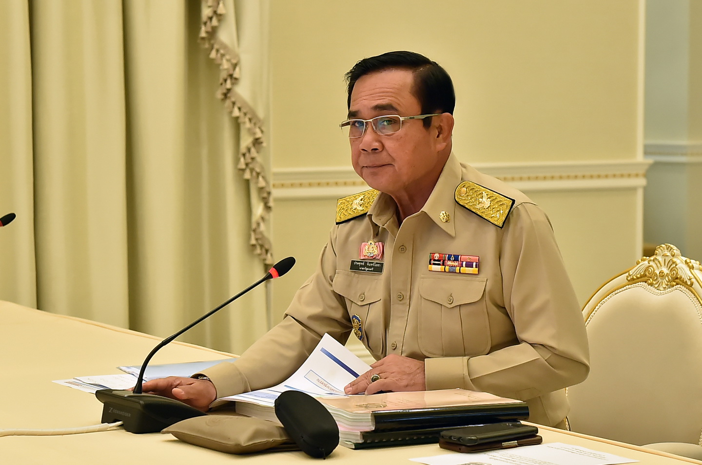 ‘บิ๊กตู่’ นำถก คกก.นโยบายที่ดินแห่งชาติ สั่งจัดสรรที่ทำกินให้ถูกต้อง ลดขัดแย้งในอนาคต