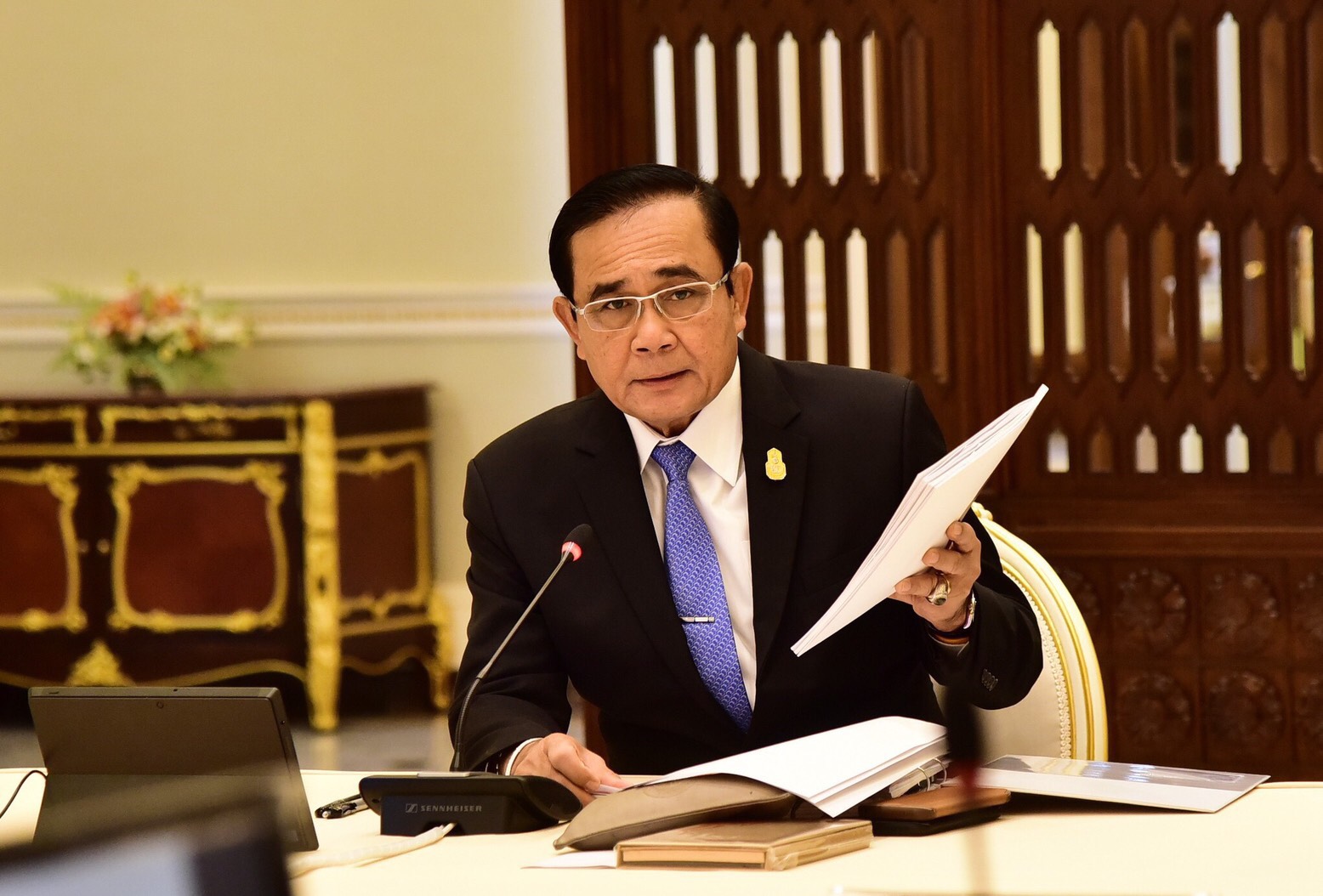 กพช.เคาะพีดีพีฉบับใหม่ลดถ่านหินเหลือ 12% ตรึงค่าไฟ 3.58 บ./หน่วย