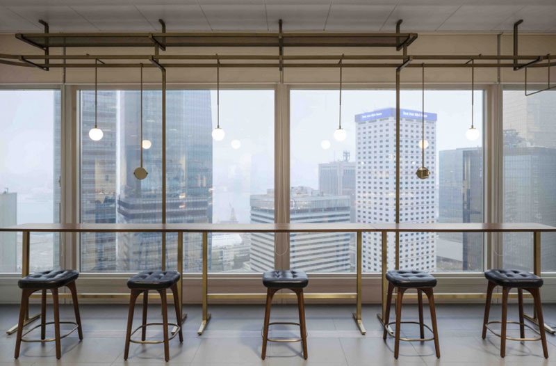 Bloomberg Hong Kong สร้างออฟฟิศเชื่อมสังคมเมือง