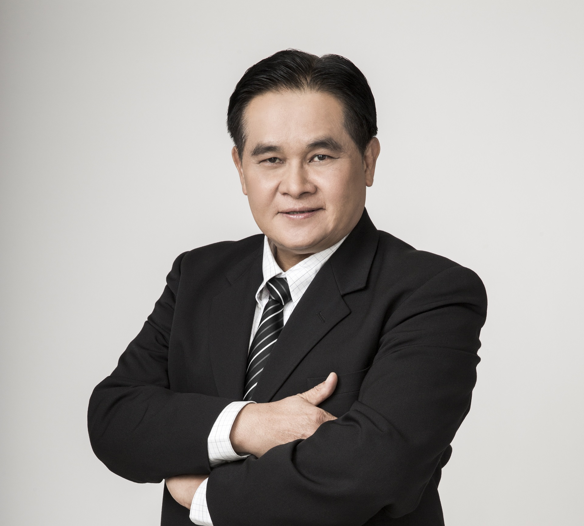 นายสมพร มูลศรีแก้ว