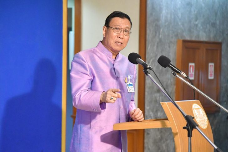 ‘พรเพชร’เตือนทุกฝ่ายหยุดวิจารณ์เลื่อนลต. ชี้วันหย่อนบัตรต้องให้เหมาะสม-ไม่กระทบพระราชพิธี