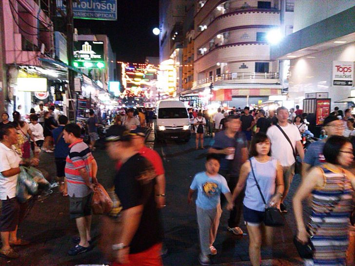 ตึกแถวหาดใหญ่ถูกดิสรัปชั่นติดป้ายขาย-เซ้งอื้อ
