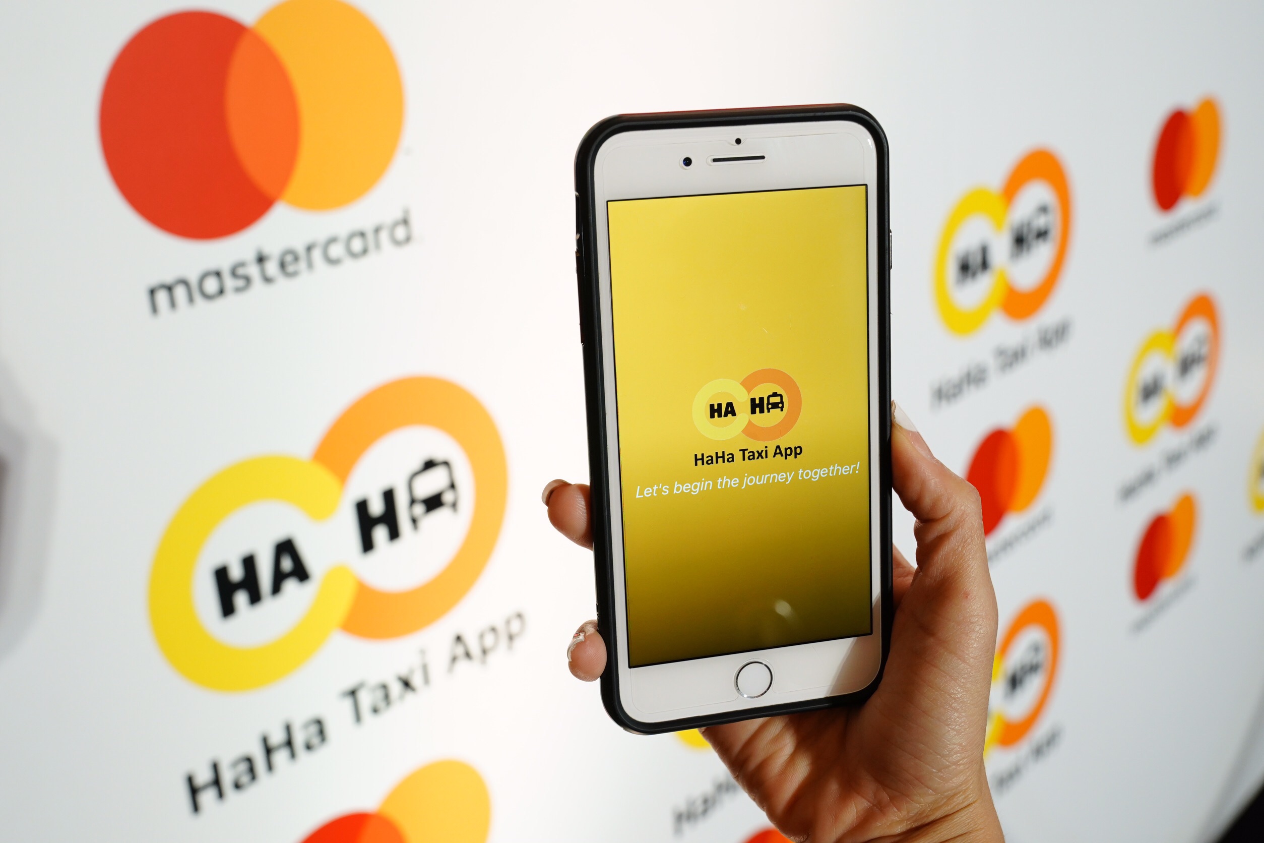 HaHa Taxi App พลิกเกมรับดิจิทัลดิสรัปต์