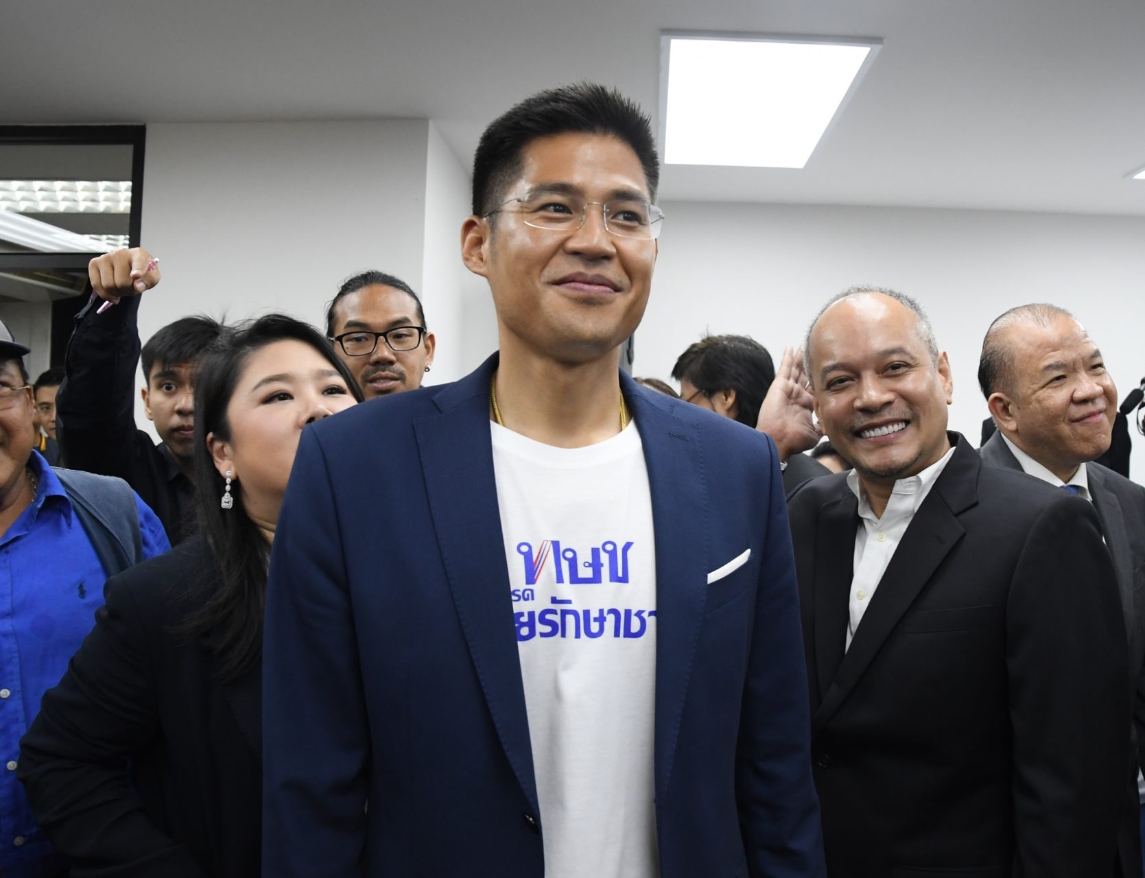“ปรีชาพล” รับกังวล กกต.จ่อมีมติยุบพรรค แต่ให้เป็นเรื่องฝ่ายกม. ย้ำ “ทษช.” เดินหน้าต่อ