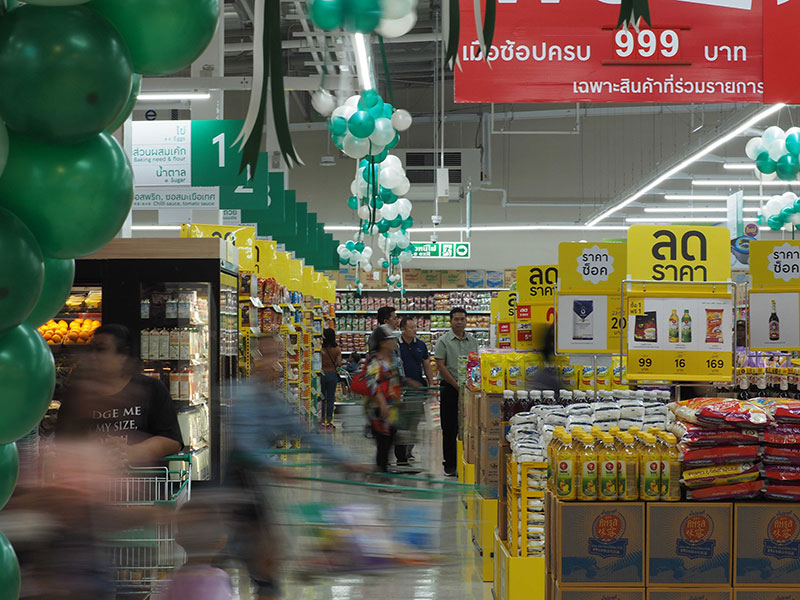 “ค้าปลีก” ยังน่าห่วง กำลังซื้อบน-ล่าง “ซึมยาว” ทั้งตลาด