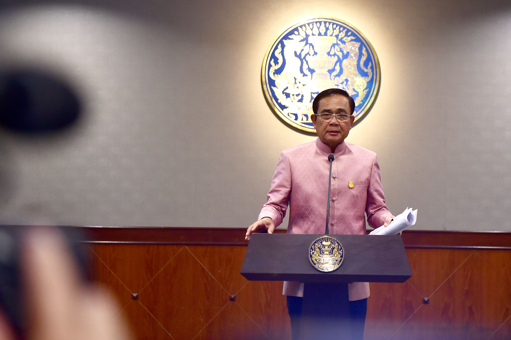 “ประยุทธ์” ระบุพูดยากสืบทอดอำนาจ พรรคการเมืองก็ทำกัน!