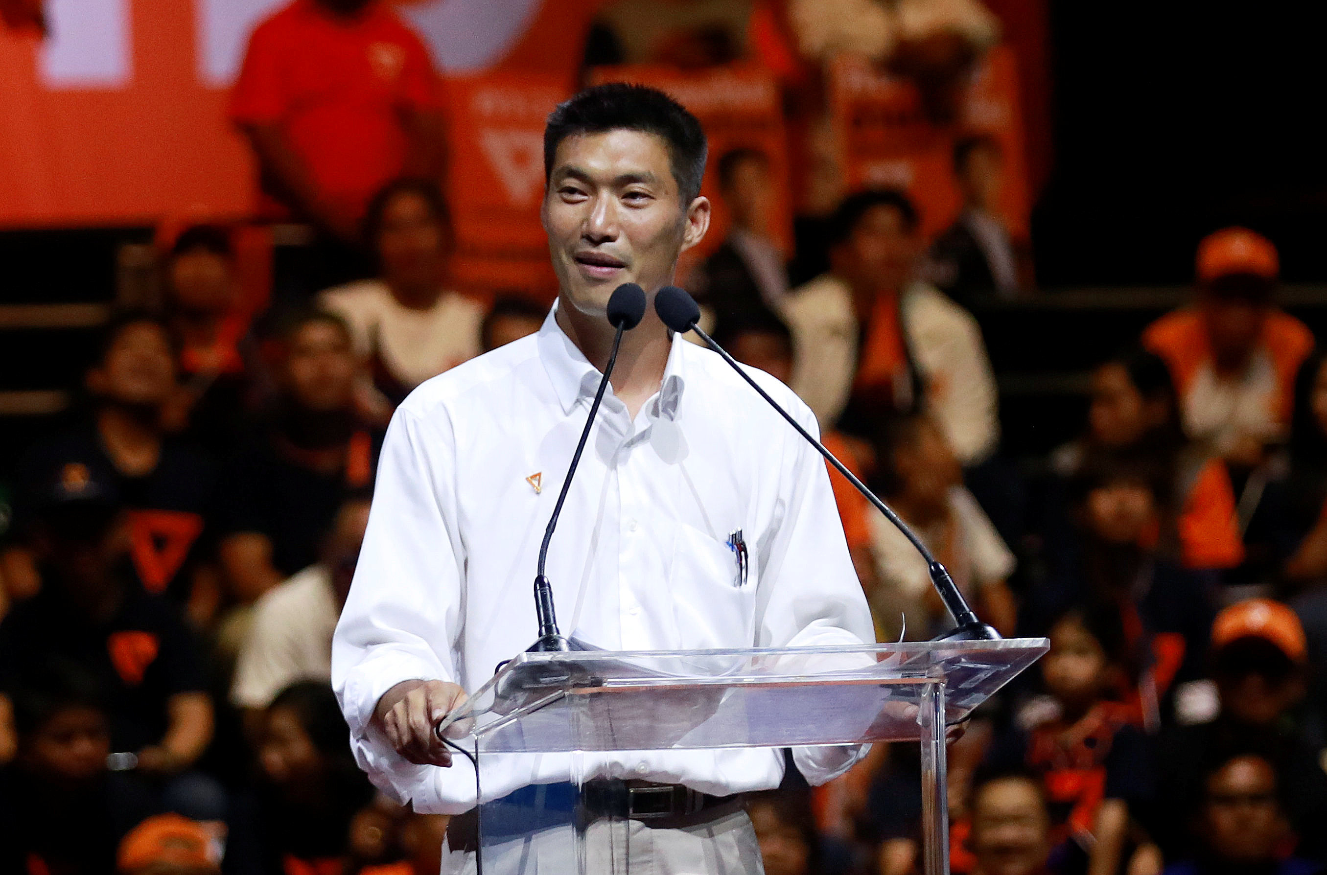 “ธนาธร” ทวีตขอบคุณปชช. ระบุ “ทุกคะแนนเสียงให้พรรคอนาคตใหม่คือพลังแห่งความเปลี่ยนแปลง”