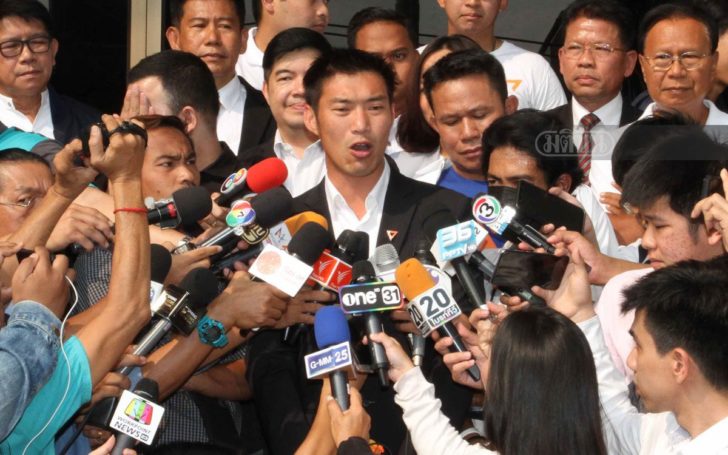 “ธนาธร” ชี้ “บิ๊กตู่” เป็นจนท.รัฐ ยึดอำนาจจากปชช. จี้ กกต.เป็นมืออาชีพ ลต.ล่วงหน้าอย่าเละ