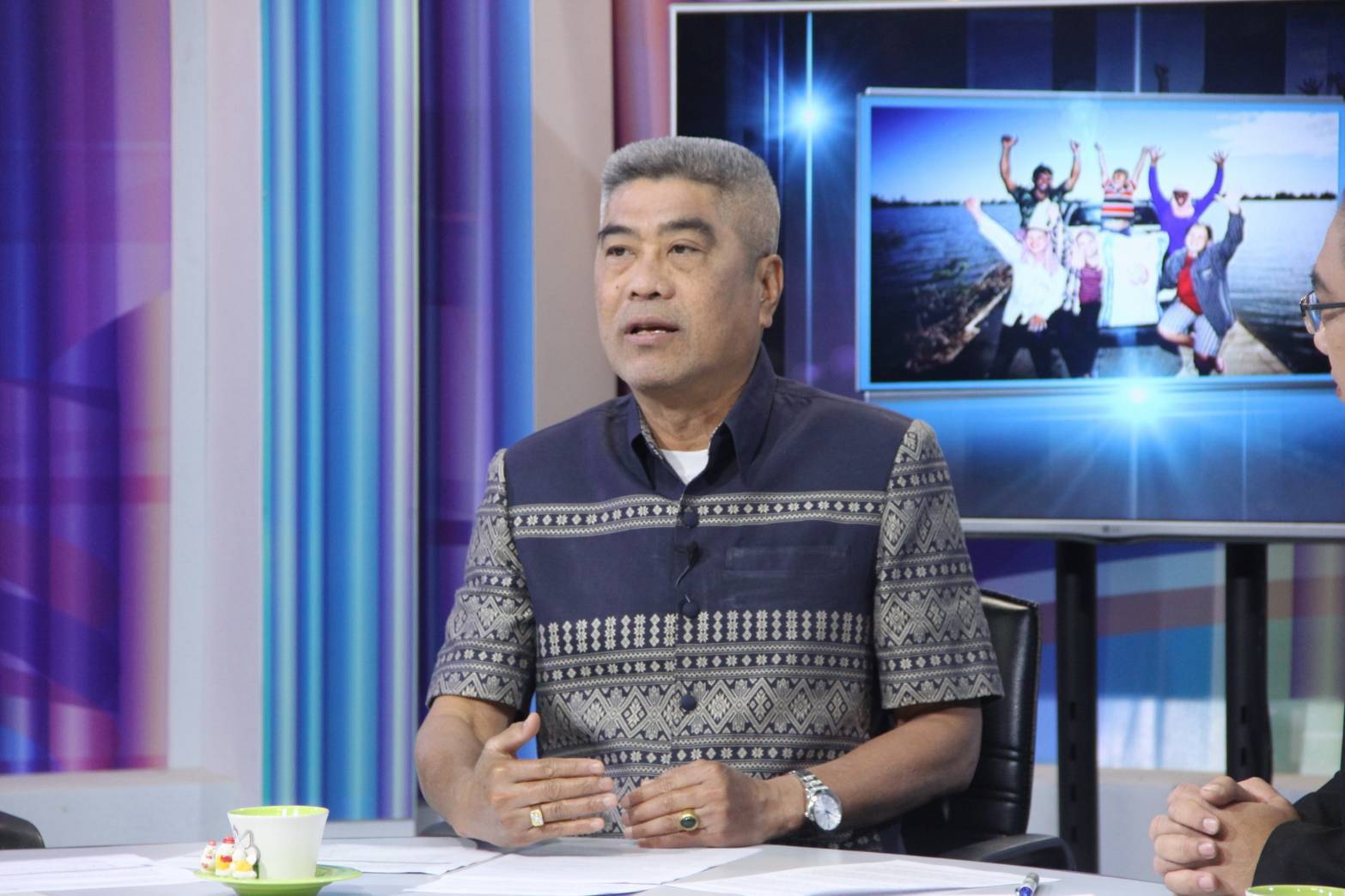 พาณิชย์ลำพูน จับมือกลุ่มจว.ภาคเหนือตอนบน1 จัดประกวดออกแบบตัดเย็บเสื้อผ้าด้วยผลิตภัณฑ์สิ่งทอในท้องถิ่น