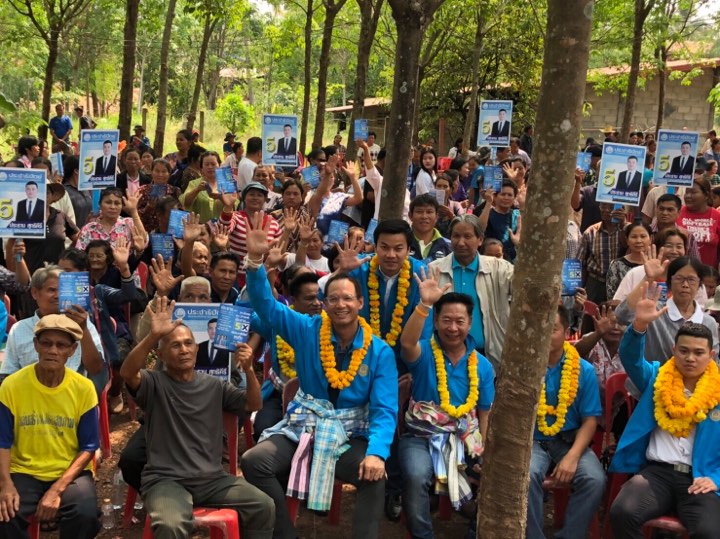 “กรณ์” เจาะฐานเสียงอีสาน ขายแพ็คเกจสวัสดิการครบวงจร-กองทุนน้ำชุมชน