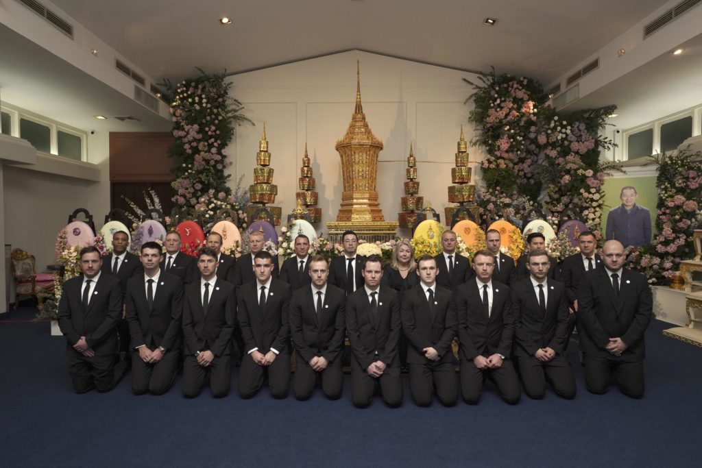 ‘ร็อดเจอร์ส -วาร์ดี้-โอกาซากิ’ นำนักเตะเลสเตอร์มาเมืองไทยร่วมพระราชทานเพลิง ‘เจ้าสัววิชัย’