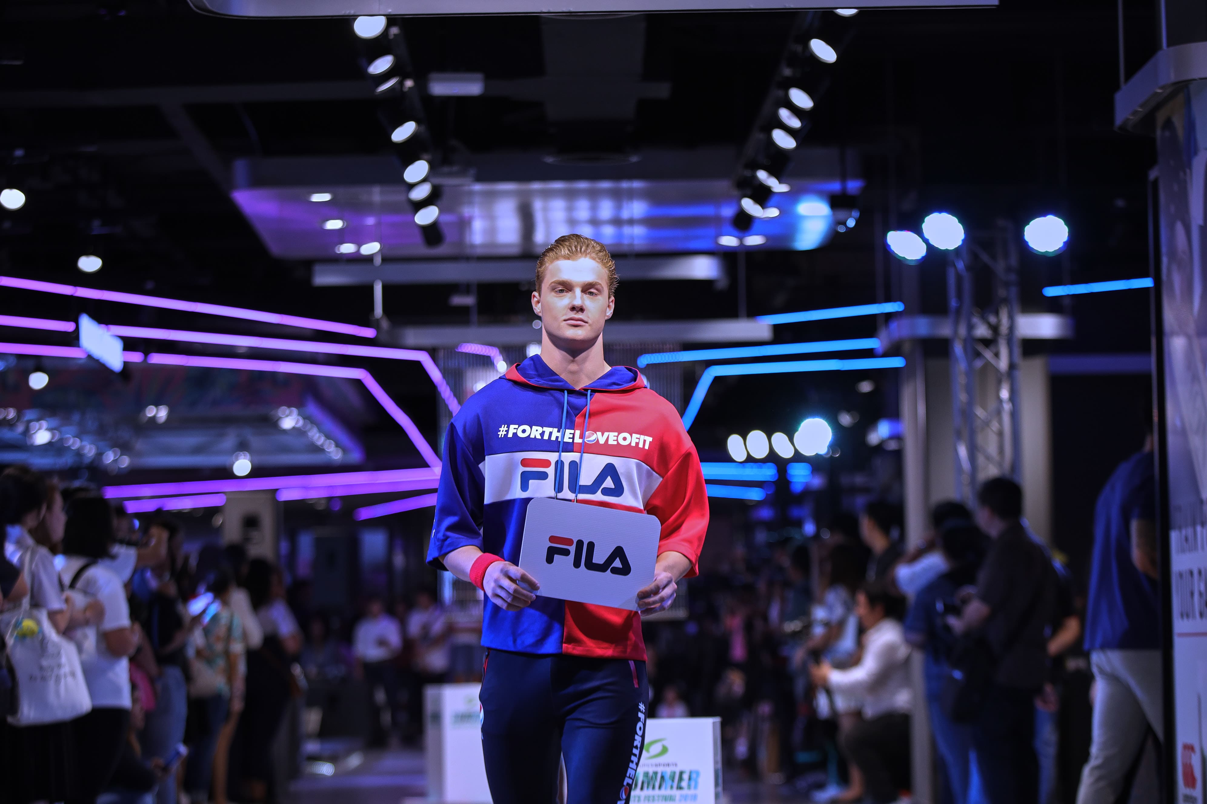 เป๊ปซี่ จับมือ ฟิล่า เปิดตัวคอลเล็คชั่นพิเศษ “PEPSI X FILA” นำเทรนด์สปอร์ต-แฟชั่น-ดนตรี เอาใจวัยรุ่น